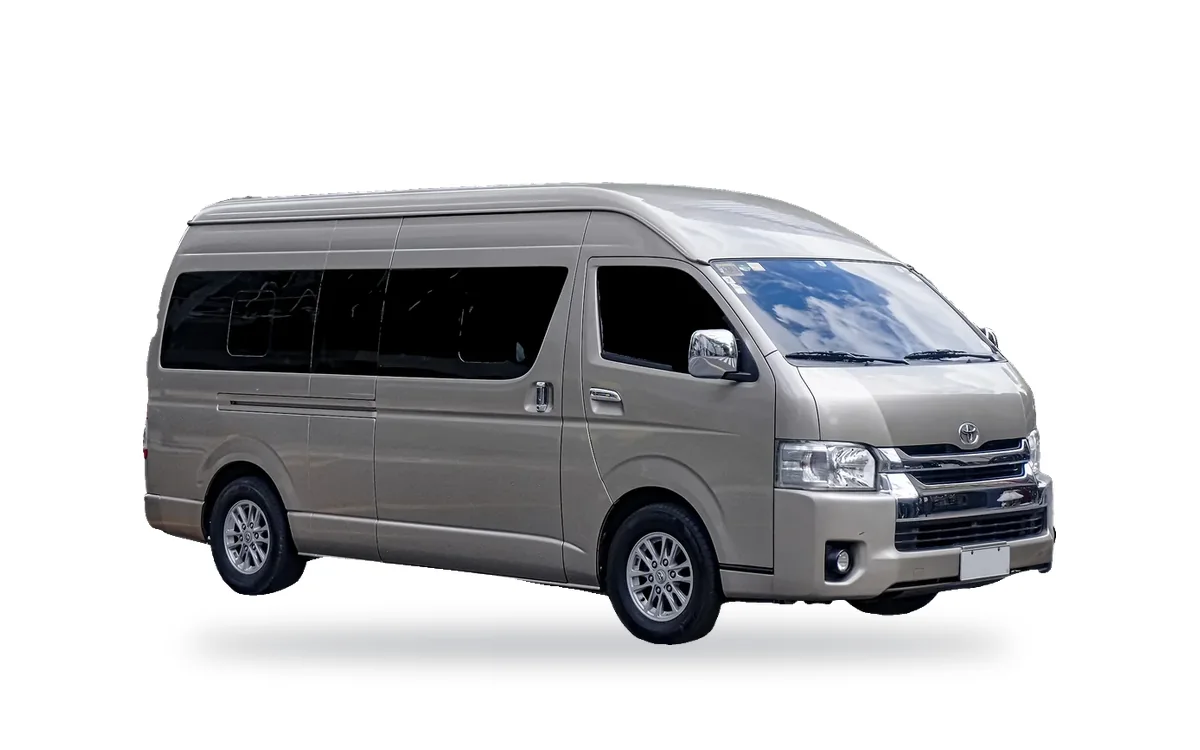 Toyota Hiace KDH220 (12 seats)